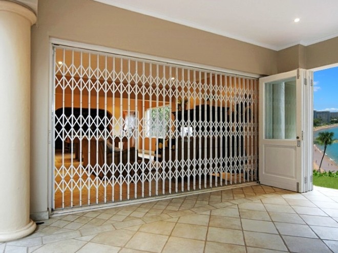 hobart security door system
