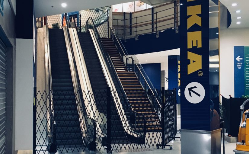 EXPANDING BARRICADES FOR IKEA