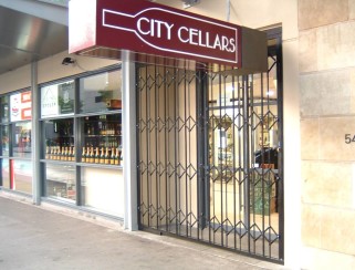 s10 Extra Strong Expandable Security Gate Doors - Australian Trellis Door Co