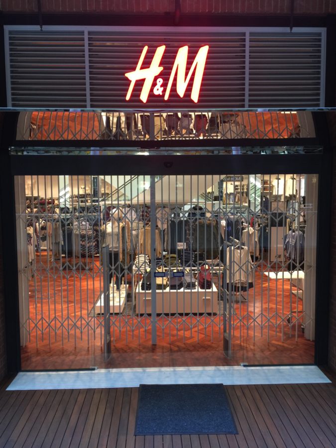 Retail Security Scissor Gates