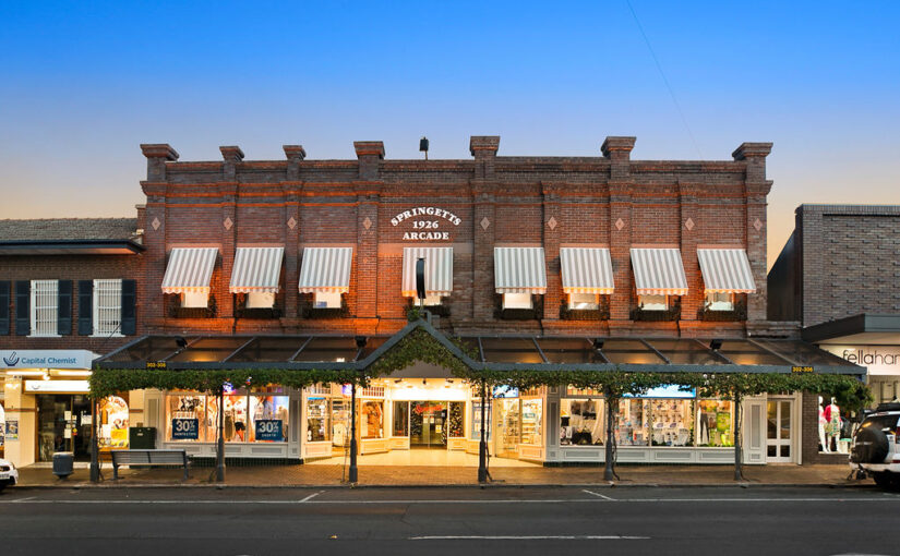 TRANSPARENT ROLLER SHUTTERS HAVE WIDE COMMERCIAL APPEAL