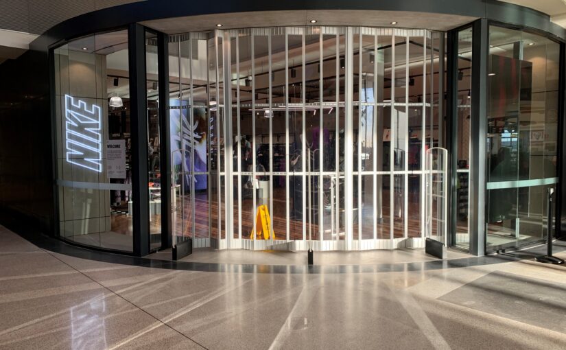 Quality folding commercial doors from ATDC
