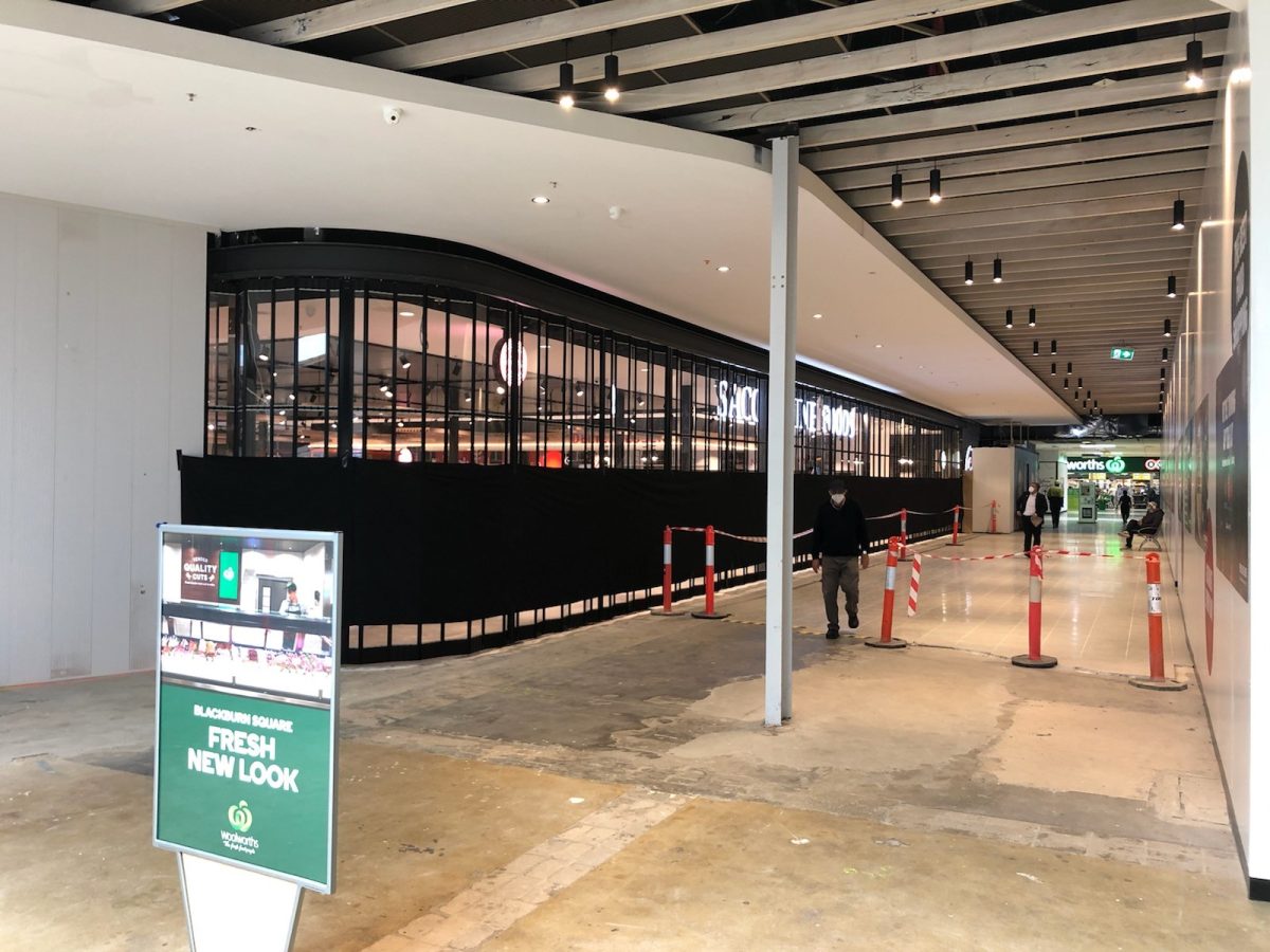 Commercial Folding Door
