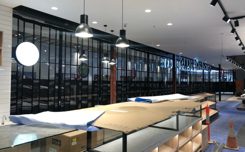 Market leading Folding Doors, Folding Closures and stackable  Bi-folding Doors