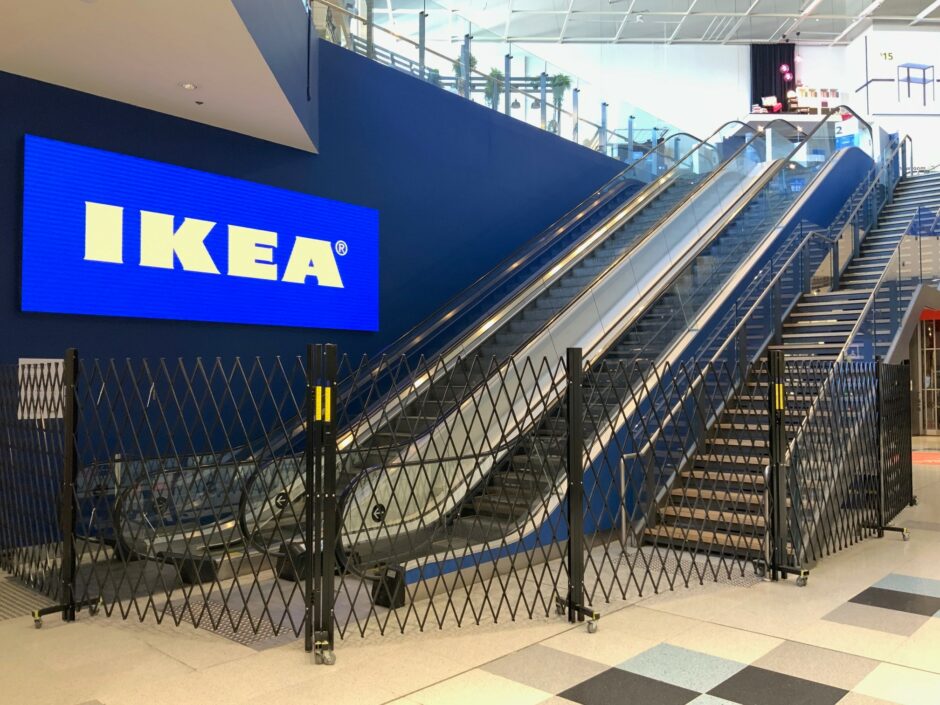 Expandable Barriers for Retail, Hospitality, Industrial & Commercial